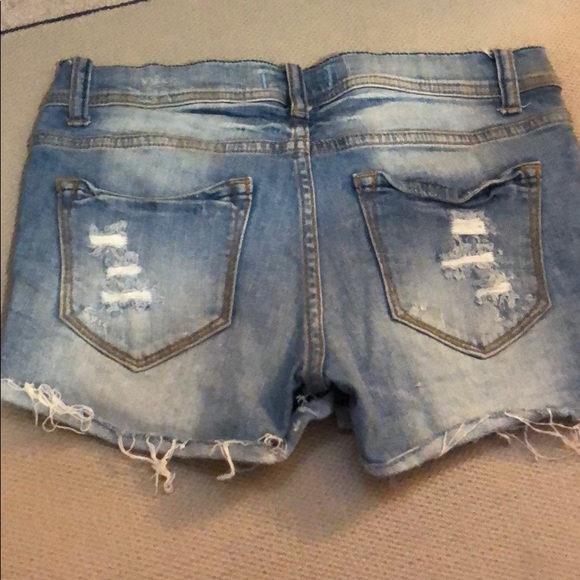 Ripped Jean Shorts - Picture 3 of 3